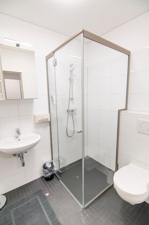 Hotel L201 - 24H Self-Check In Gablitz ภายนอก รูปภาพ